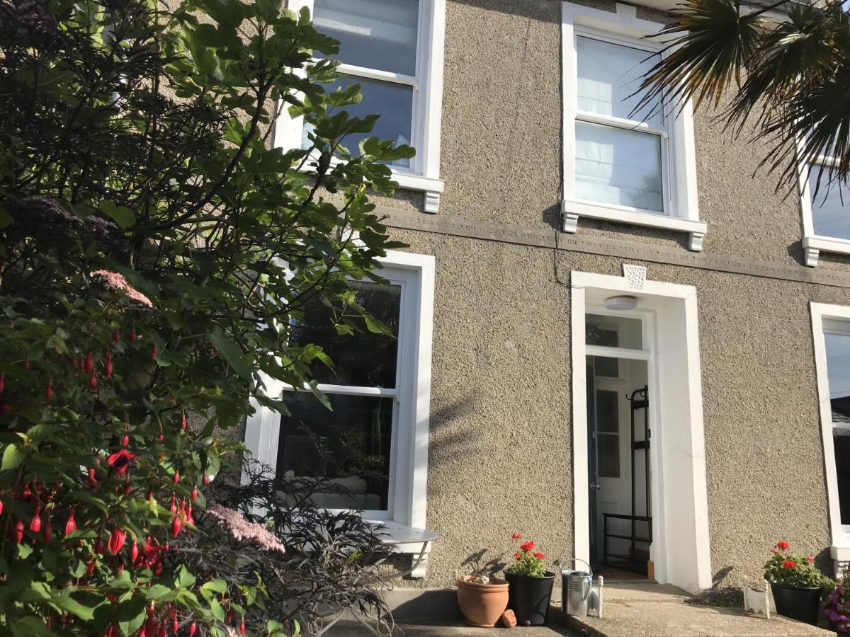Porth House, With South Facing Courtyard Garden! Villa St Ives Exterior foto