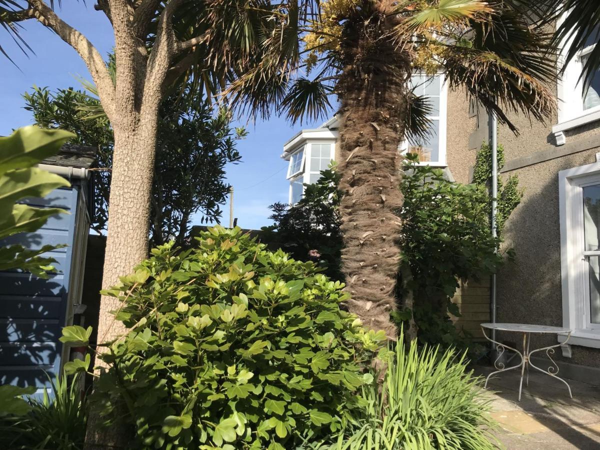 Porth House, With South Facing Courtyard Garden! Villa St Ives Exterior foto