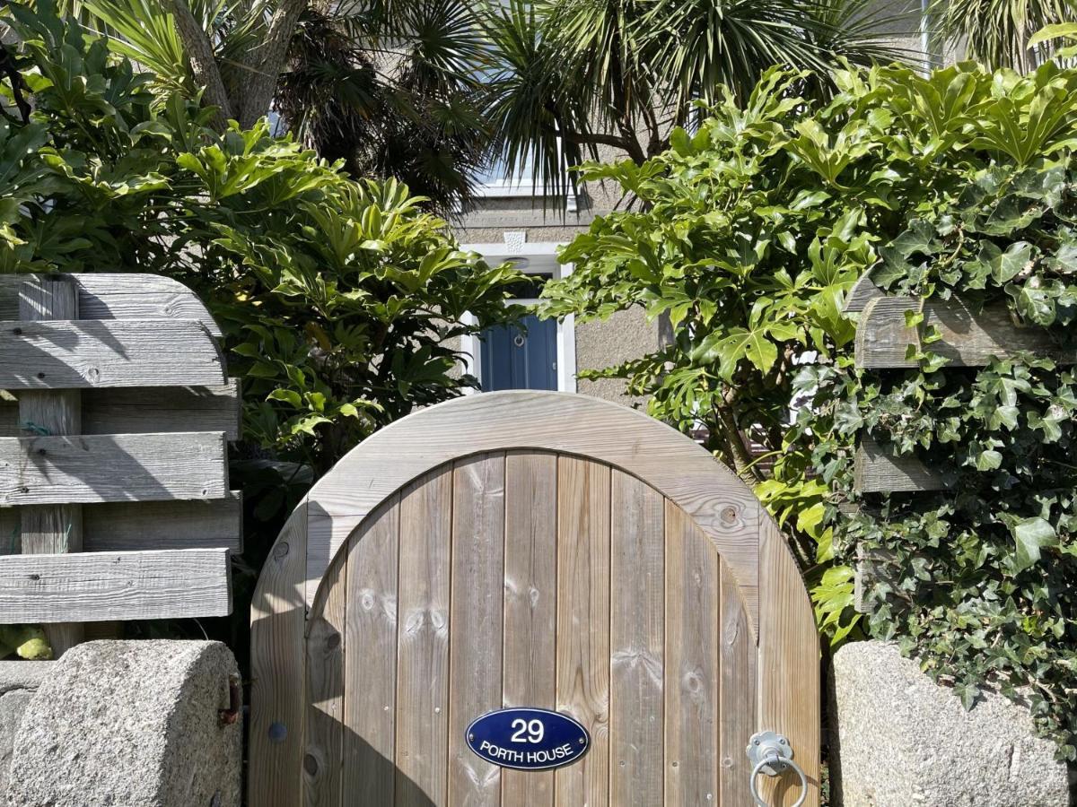 Porth House, With South Facing Courtyard Garden! Villa St Ives Exterior foto